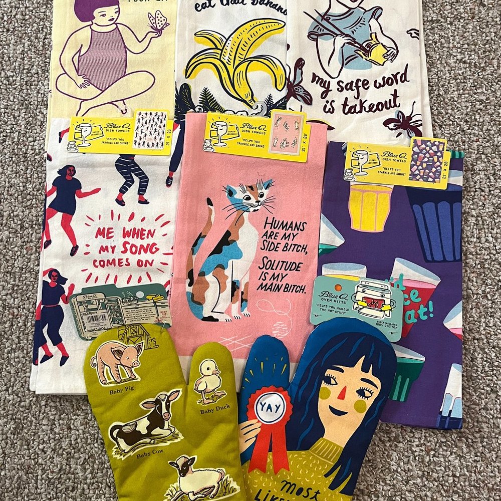 NWT Blue Q Dishtowels/Oven Mitts